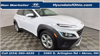 2023 White Hyundai Kona SEL AWD SUV
