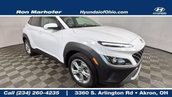 2023 White Hyundai Kona SEL AWD SUV