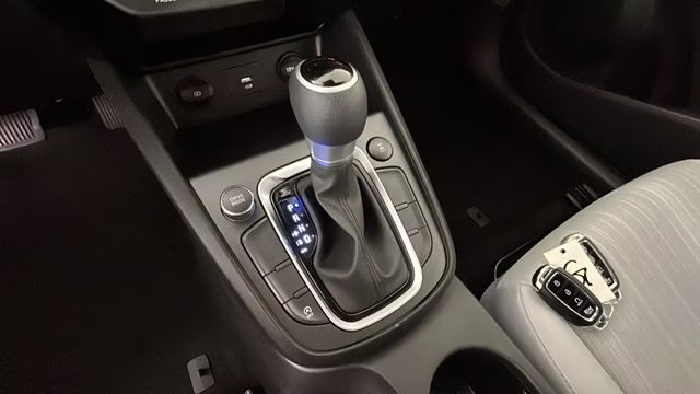 2023 White Hyundai Kona SEL AWD SUV