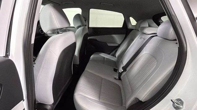 2023 White Hyundai Kona SEL AWD SUV