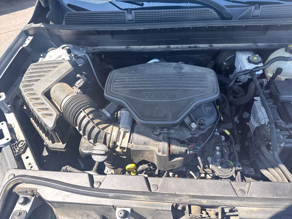 2020 Quicksilver Metallic GMC Acadia Denali AWD SUV