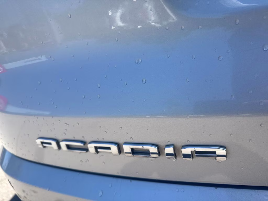 2020 Quicksilver Metallic GMC Acadia Denali AWD SUV
