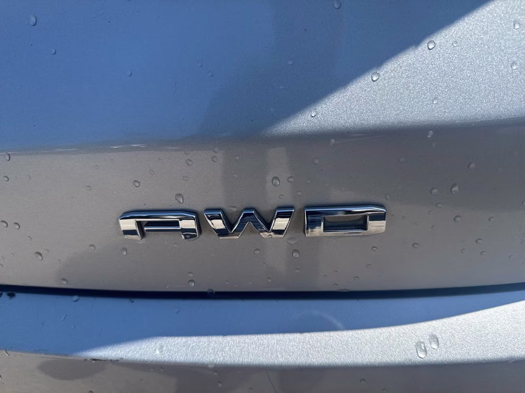 2020 Quicksilver Metallic GMC Acadia Denali AWD SUV
