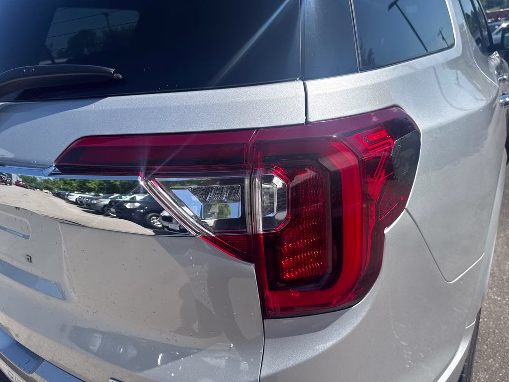 2020 Quicksilver Metallic GMC Acadia Denali AWD SUV