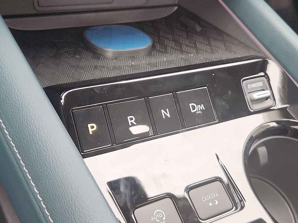 2026 Everest White Pearl Tricoat Nissan Murano Platinum AWD SUV