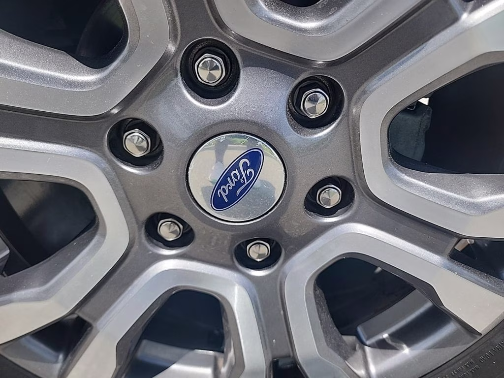 2019 Magnetic Ford Ranger Lariat RWD Truck