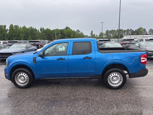 2025 Blue Ford Maverick XL AWD Truck
