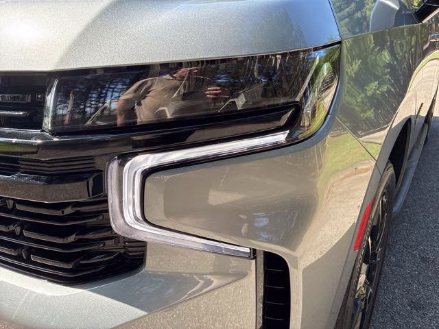 2023 Sterling Gray Metallic Chevrolet Suburban RST 4X4 SUV