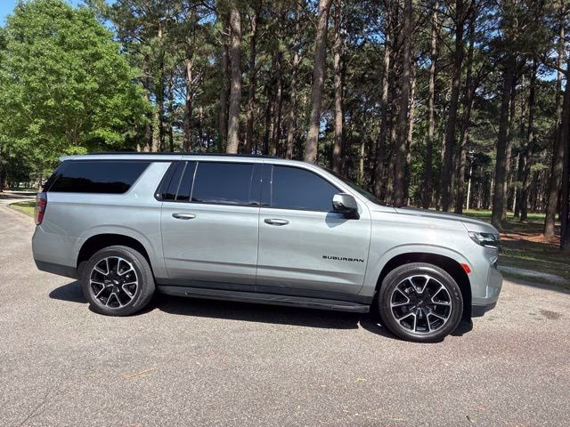 2023 Sterling Gray Metallic Chevrolet Suburban RST 4X4 SUV