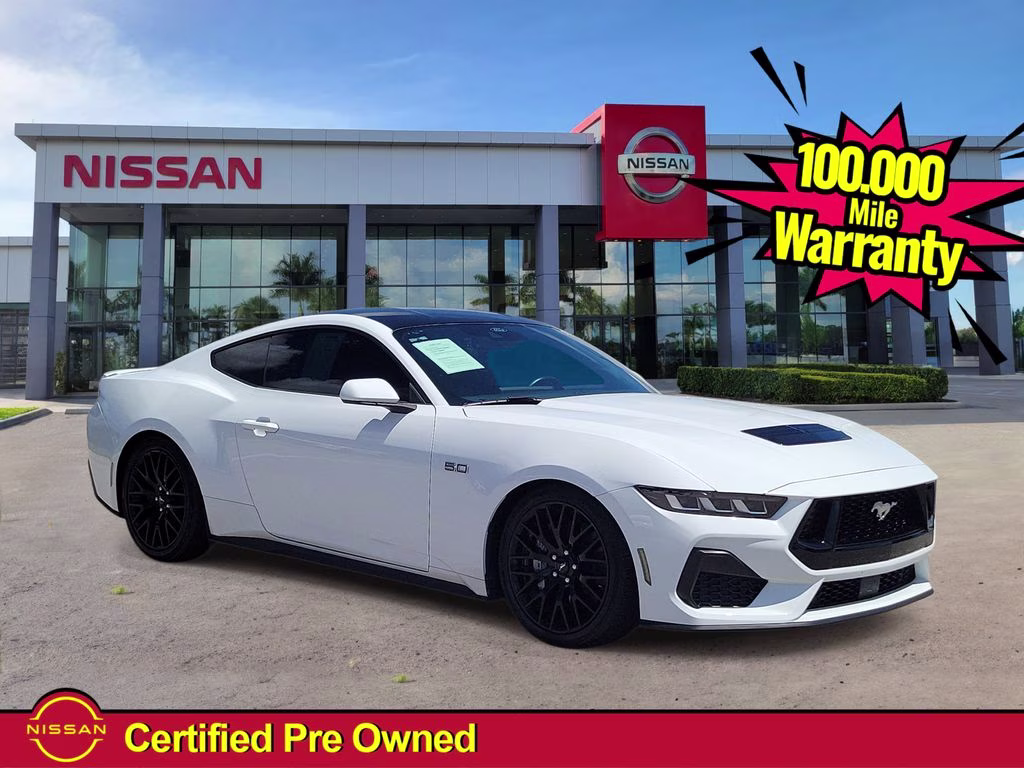2024 Ford Mustang GT Fastback's photo