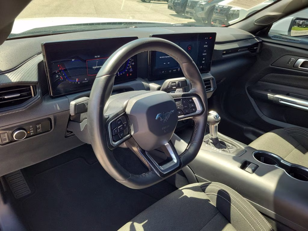 2024 Oxford White Ford Mustang GT RWD Coupe