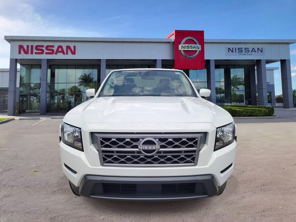 2022 Glacier White Nissan Frontier SV RWD Truck