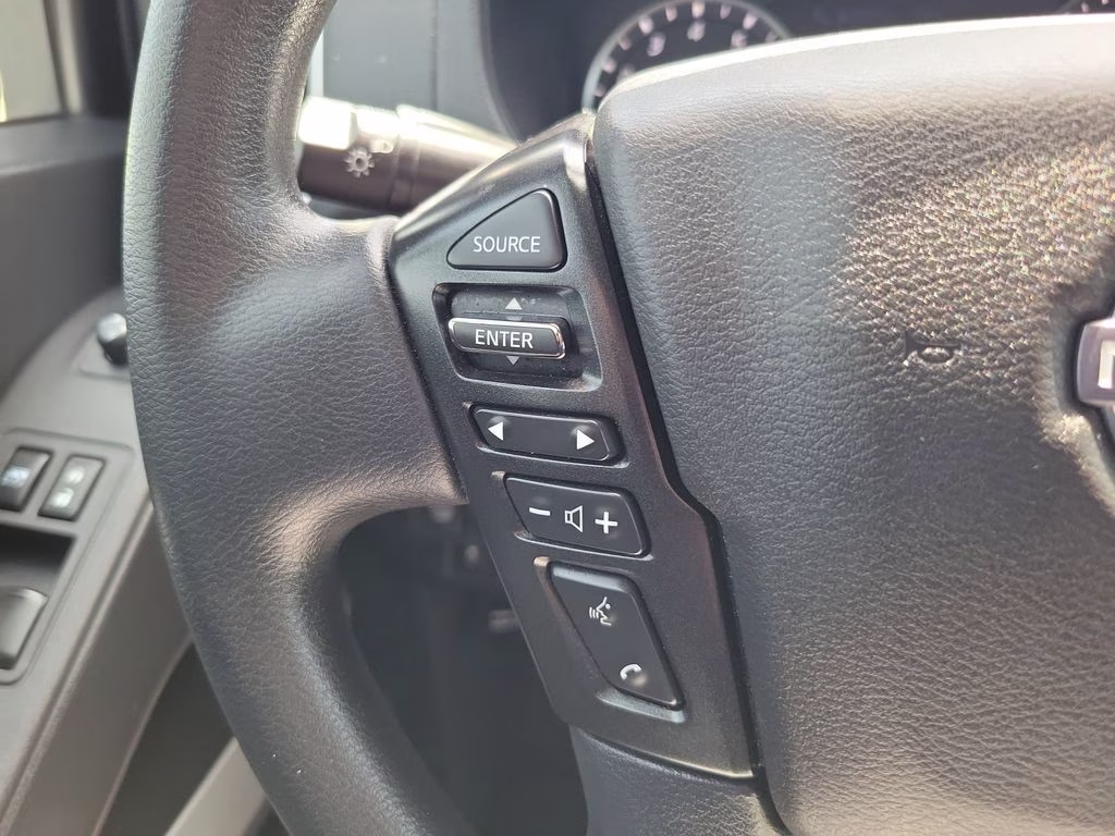 2022 Glacier White Nissan Frontier SV RWD Truck