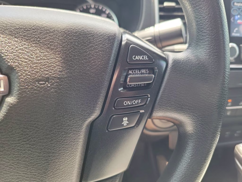 2022 Glacier White Nissan Frontier SV RWD Truck