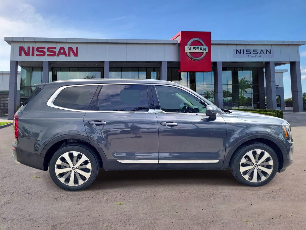 2021 Gravity Gray Kia Telluride EX FWD SUV