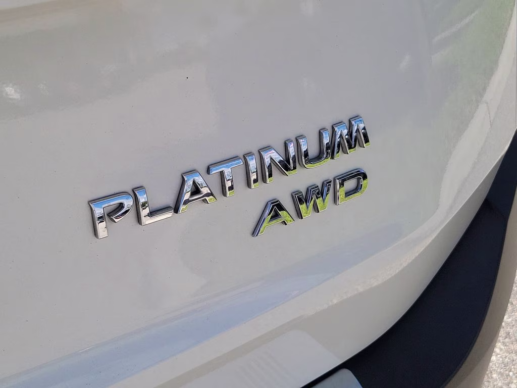 2023 Pearl White Tricoat Nissan Rogue Platinum AWD SUV