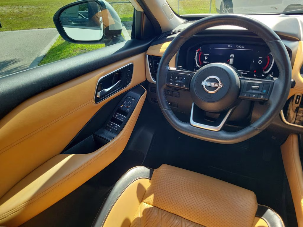 2023 Pearl White Tricoat Nissan Rogue Platinum AWD SUV