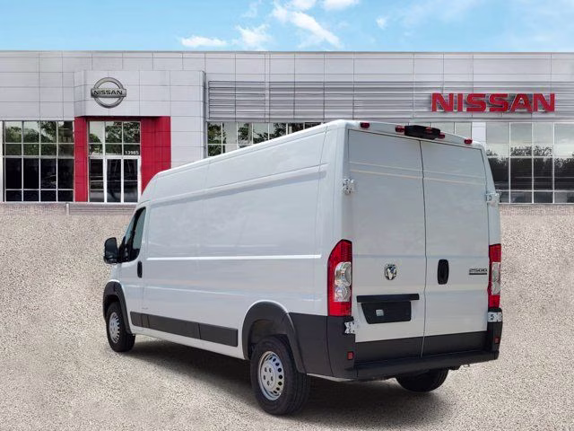 2026 Bright White Clearcoat Ram ProMaster 2500 High Roof FWD Van