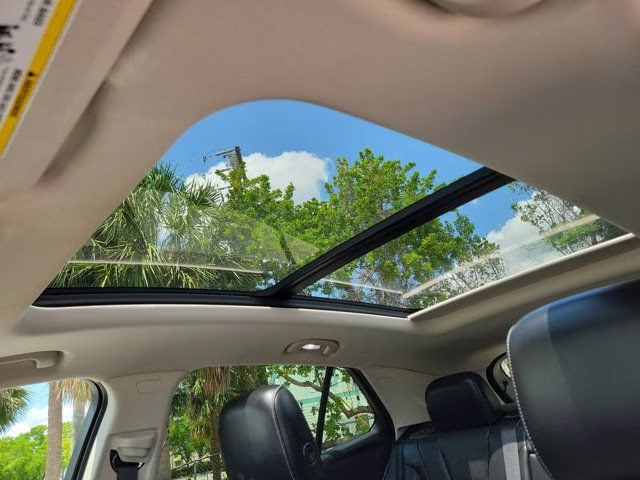 2021 Ebony Twilight Metallic Buick Envision Essence FWD SUV