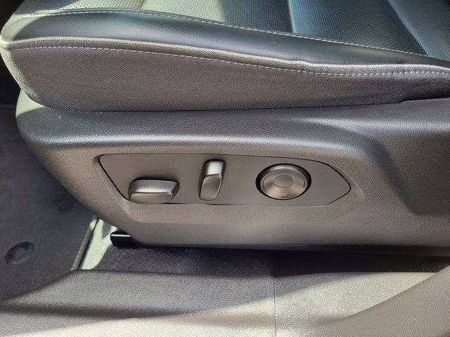 2021 Ebony Twilight Metallic Buick Envision Essence FWD SUV