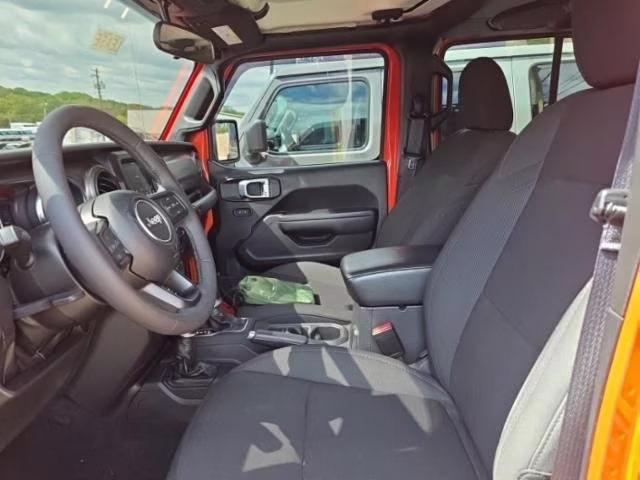 2023 Punkn Metallic Clearcoat Jeep Wrangler Base 4xe 4X4 SUV