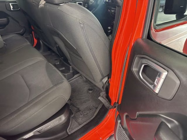 2023 Punkn Metallic Clearcoat Jeep Wrangler Base 4xe 4X4 SUV