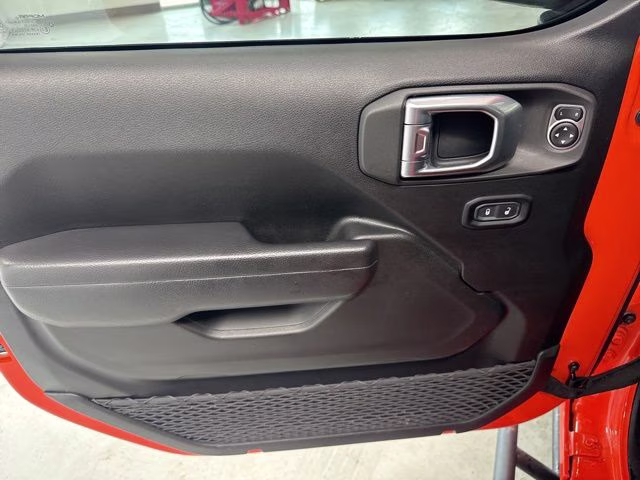 2023 Punkn Metallic Clearcoat Jeep Wrangler Base 4xe 4X4 SUV