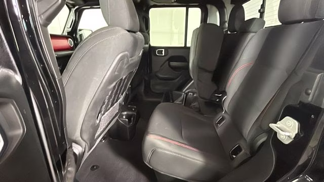 2021 Black Clearcoat Jeep Gladiator Rubicon 4X4 Truck