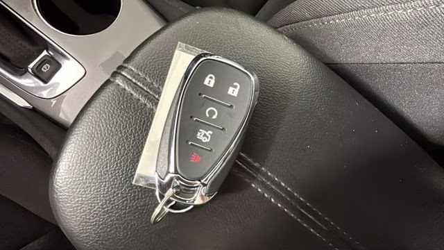 2023 Summit White Chevrolet Malibu LT FWD Sedan