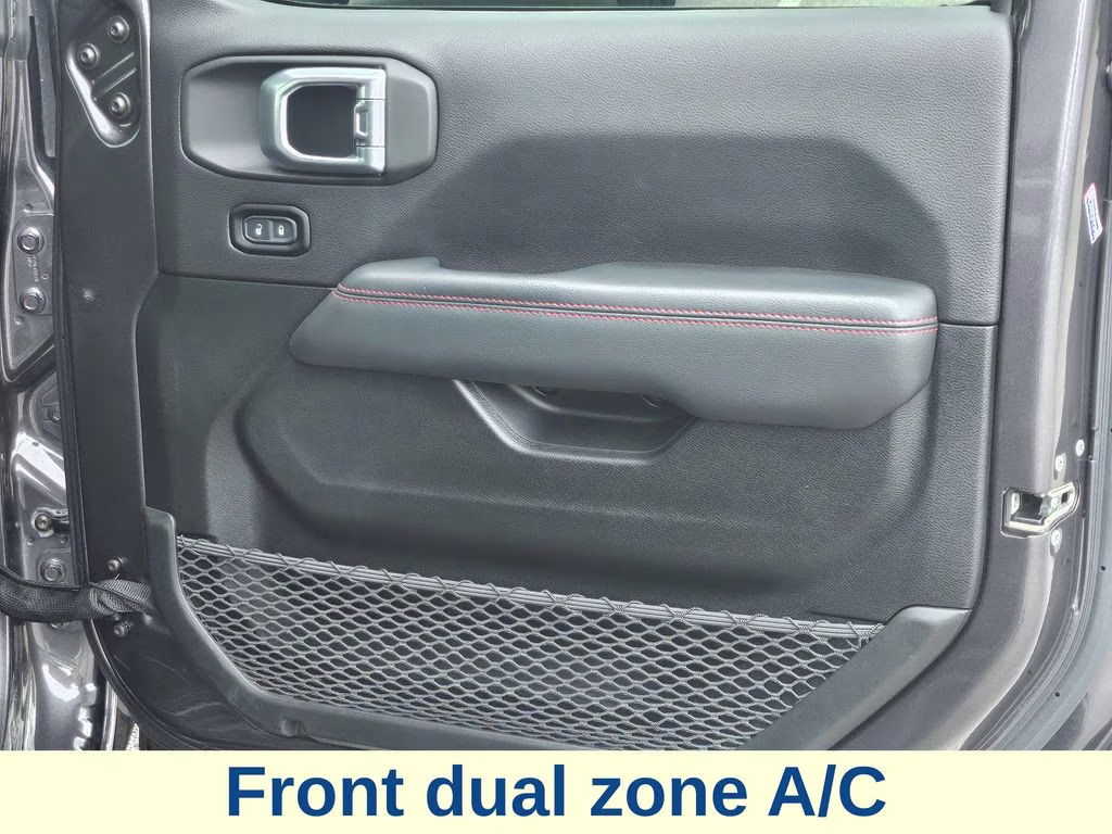 2020 Granite Crystal Metallic Clearcoat Jeep Gladiator Rubicon 4X4 Truck