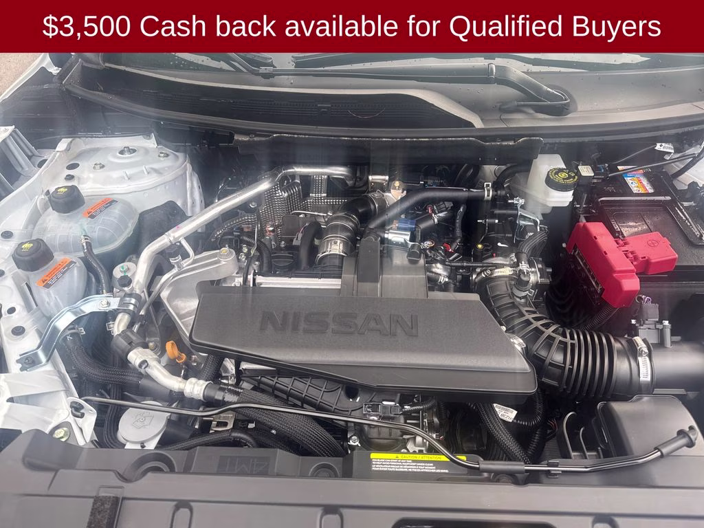 2026 Everest White Pearl/Super Black Nissan Rogue Platinum AWD SUV