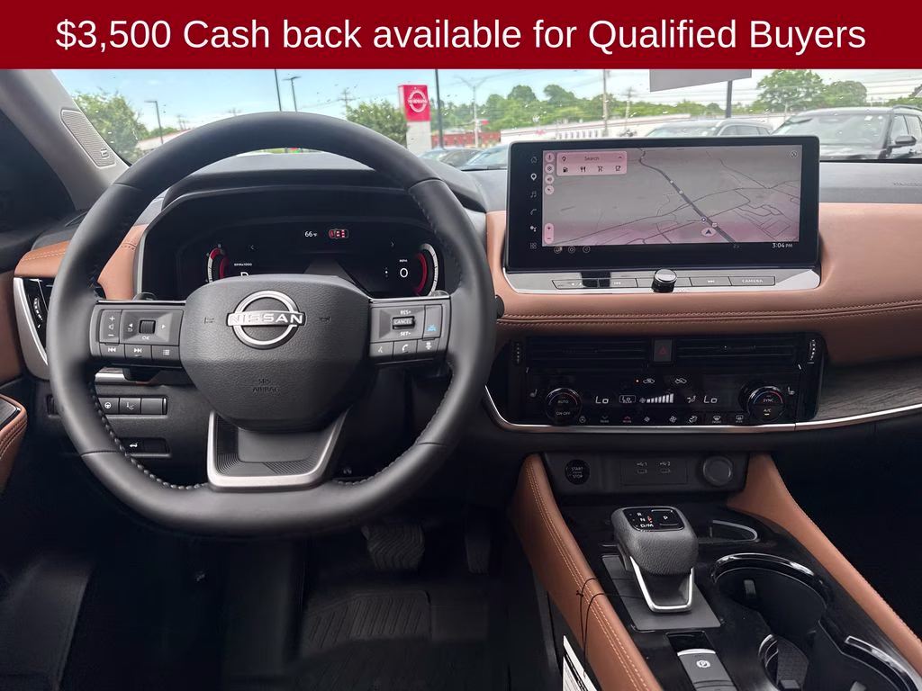 2026 Everest White Pearl/Super Black Nissan Rogue Platinum AWD SUV
