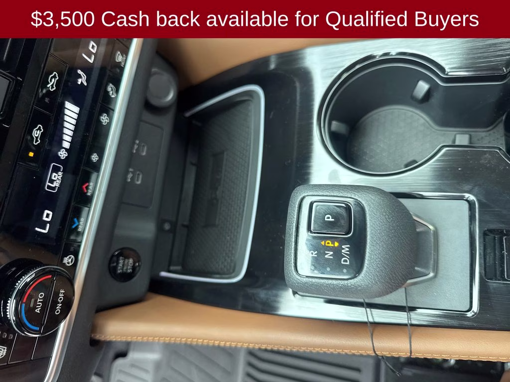 2026 Everest White Pearl/Super Black Nissan Rogue Platinum AWD SUV