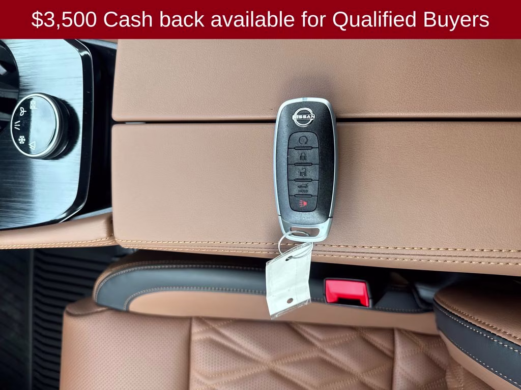 2026 Everest White Pearl/Super Black Nissan Rogue Platinum AWD SUV