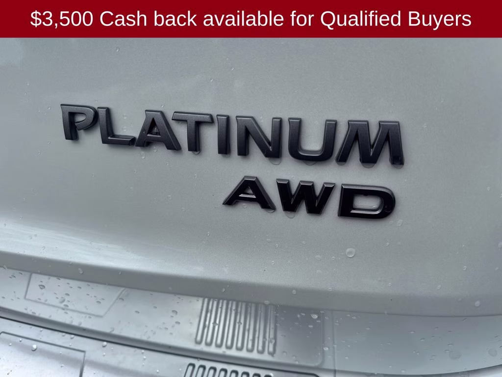 2026 Everest White Pearl/Super Black Nissan Rogue Platinum AWD SUV