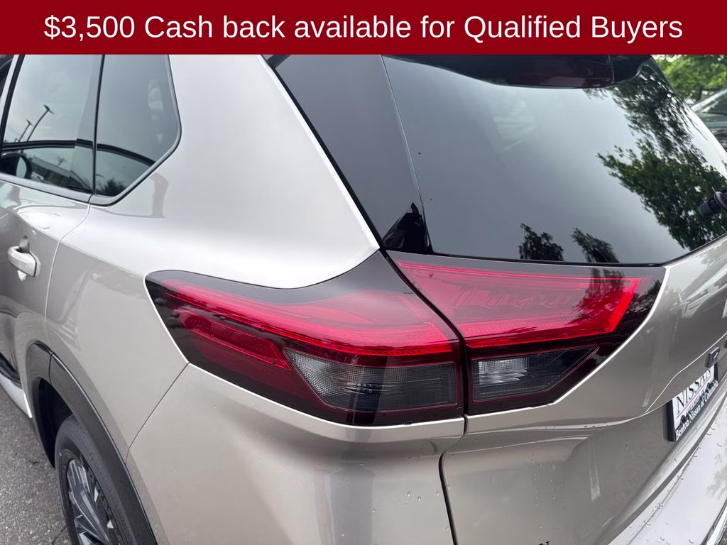 2026 Champagne Silver Metallic Nissan Rogue Platinum AWD SUV
