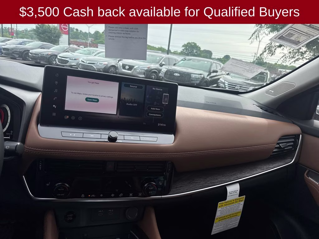 2026 Everest White Pearl/Super Black Nissan Rogue Platinum AWD SUV