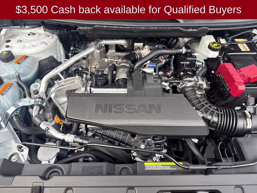 2026 Everest White Pearl/Super Black Nissan Rogue Platinum AWD SUV