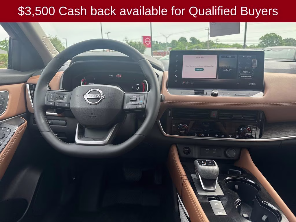 2026 Everest White Pearl/Super Black Nissan Rogue Platinum AWD SUV