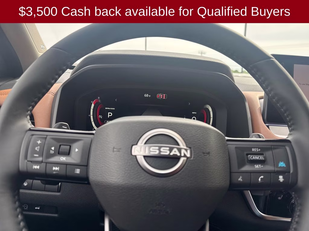 2026 Everest White Pearl/Super Black Nissan Rogue Platinum AWD SUV