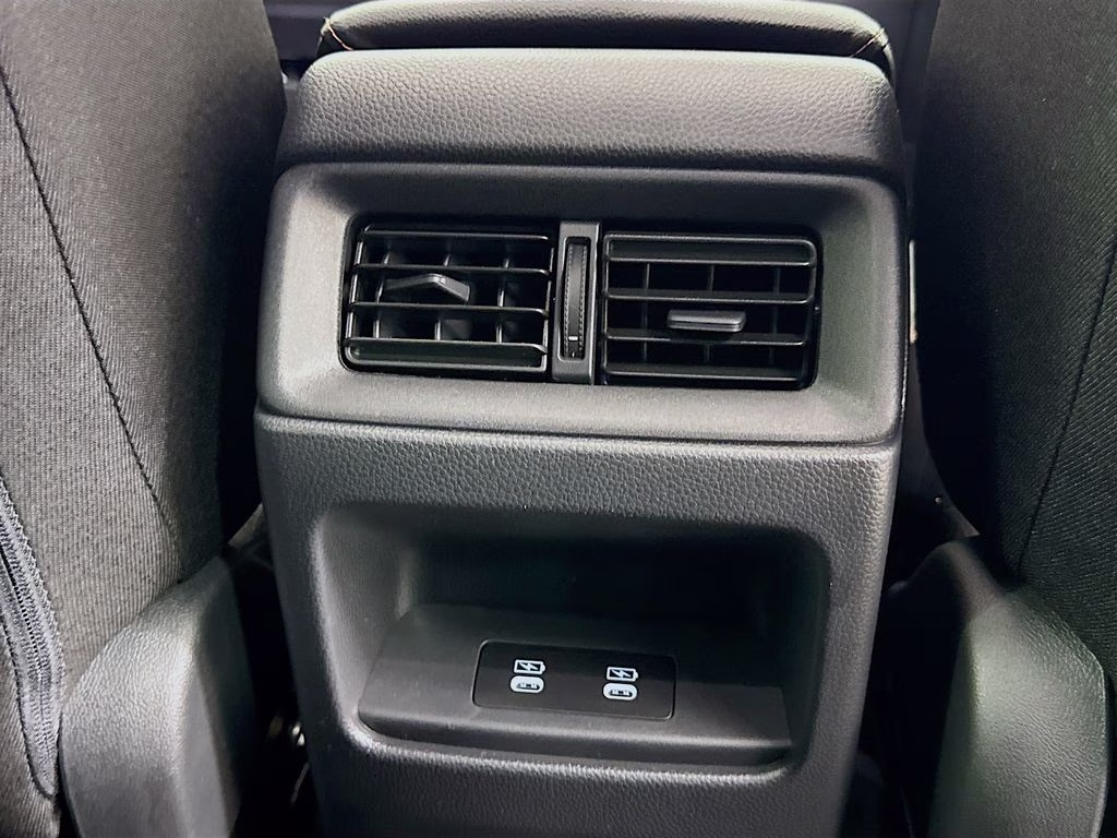 2026 Platinum White Pearl Honda CR-V Hybrid TrailSport AWD SUV