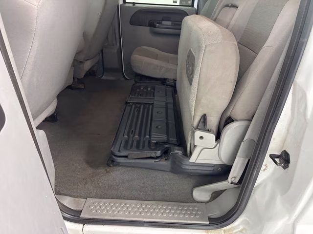 2005 Oxford White Clearcoat Ford Super Duty F-250 XLT 4X4 Truck