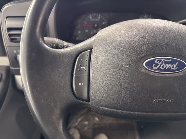 2005 Oxford White Clearcoat Ford Super Duty F-250 XLT 4X4 Truck