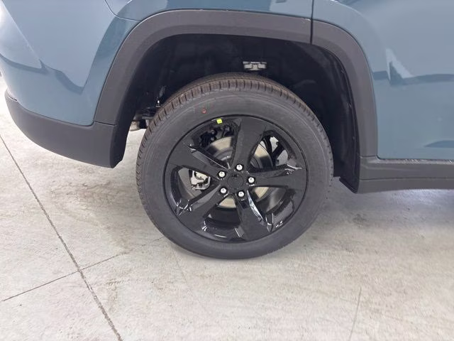 2026 Steel Blue Jeep Grand Cherokee Limited 4X4 SUV