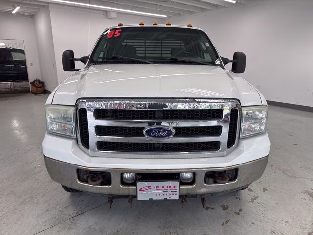 2005 Oxford White Clearcoat Ford Super Duty F-250 XLT 4X4 Truck
