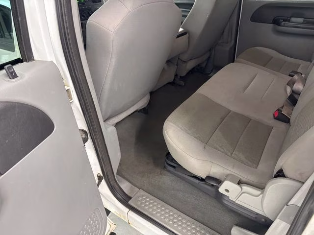 2005 Oxford White Clearcoat Ford Super Duty F-250 XLT 4X4 Truck