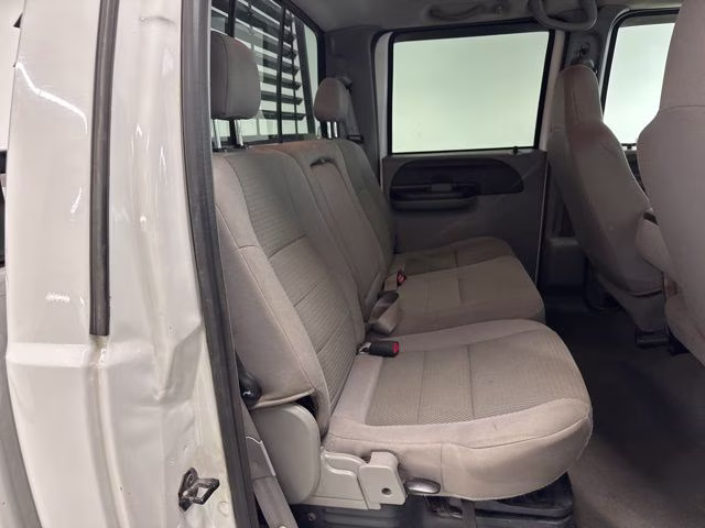 2005 Oxford White Clearcoat Ford Super Duty F-250 XLT 4X4 Truck