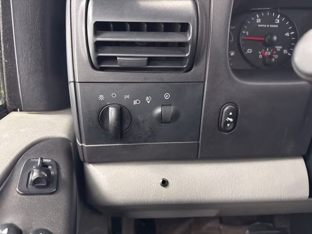 2005 Oxford White Clearcoat Ford Super Duty F-250 XLT 4X4 Truck