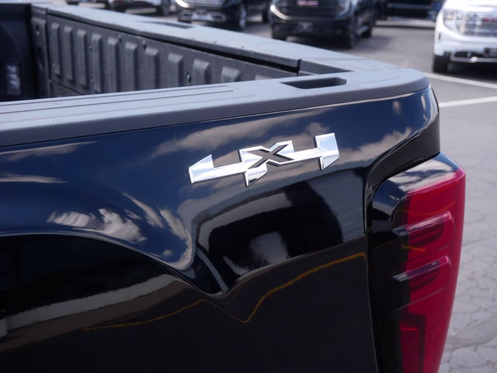 2025 Black GMC Sierra 2500HD SLT 4X4 Truck