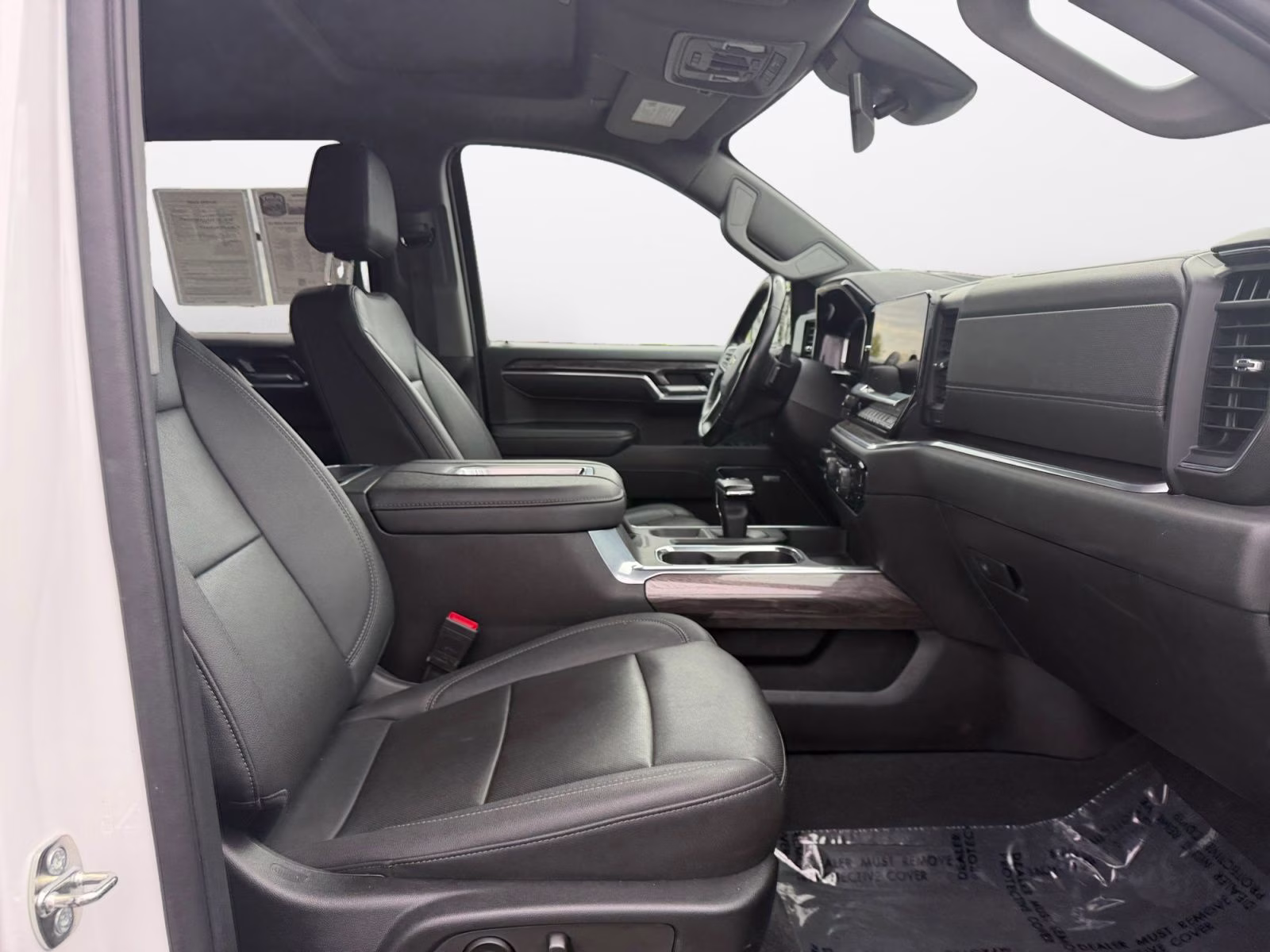 2022 White Chevrolet Silverado 1500 LTZ 4X4 Truck